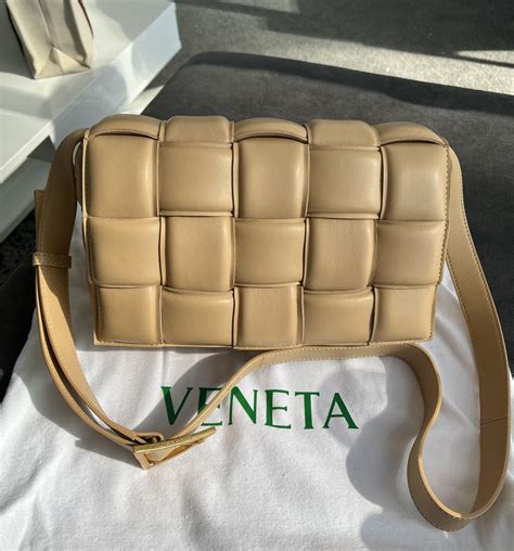 how to spot fake bottega veneta cassette bag